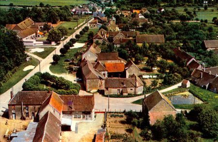 Cartes Postales anciennes - Commune de Villechétive